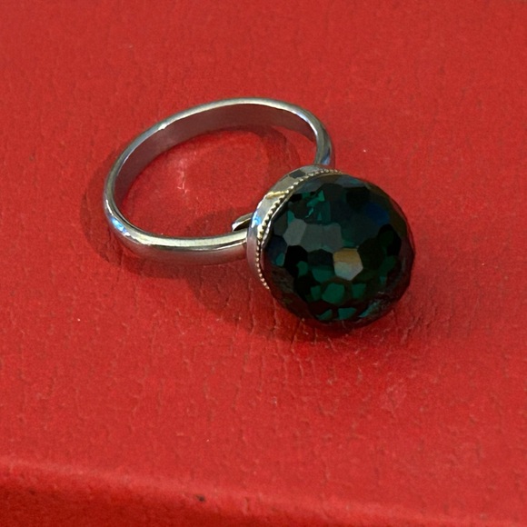 Vintage ring with dark green stone - Picture 3 of 10